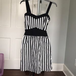 Pinup beetlejuice dress